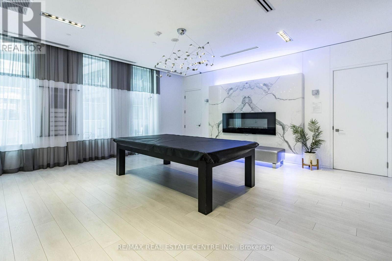 207 - 110 Marine Parade Drive, Toronto (mimico), Ontario