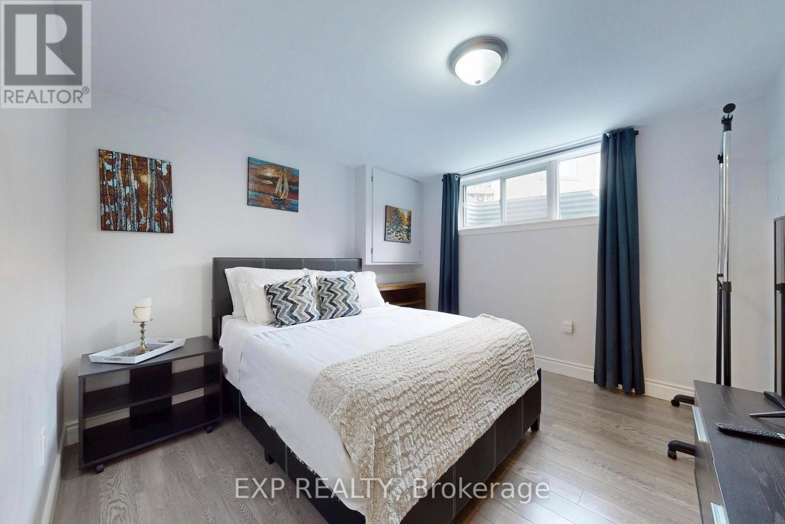 25 Mcmanus Road, Toronto (kingsview Village-the Westway), Ontario