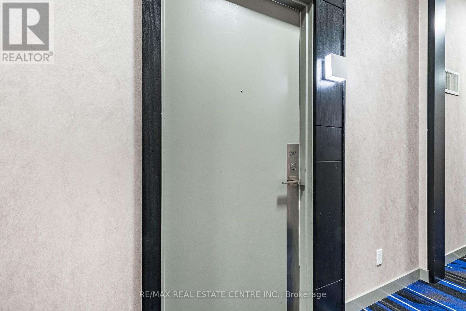 207 - 110 Marine Parade Drive, Toronto (mimico), Ontario