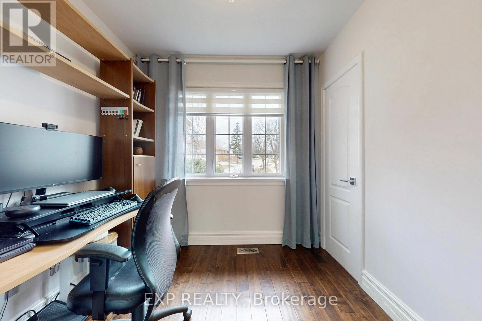 25 Mcmanus Road, Toronto (kingsview Village-the Westway), Ontario