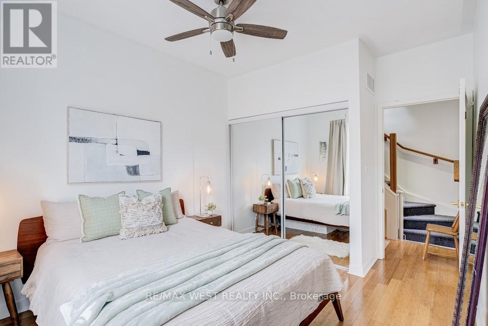 3 - 1396 Bloor Street W, Toronto (dovercourt-wallace Emerson-junction), Ontario