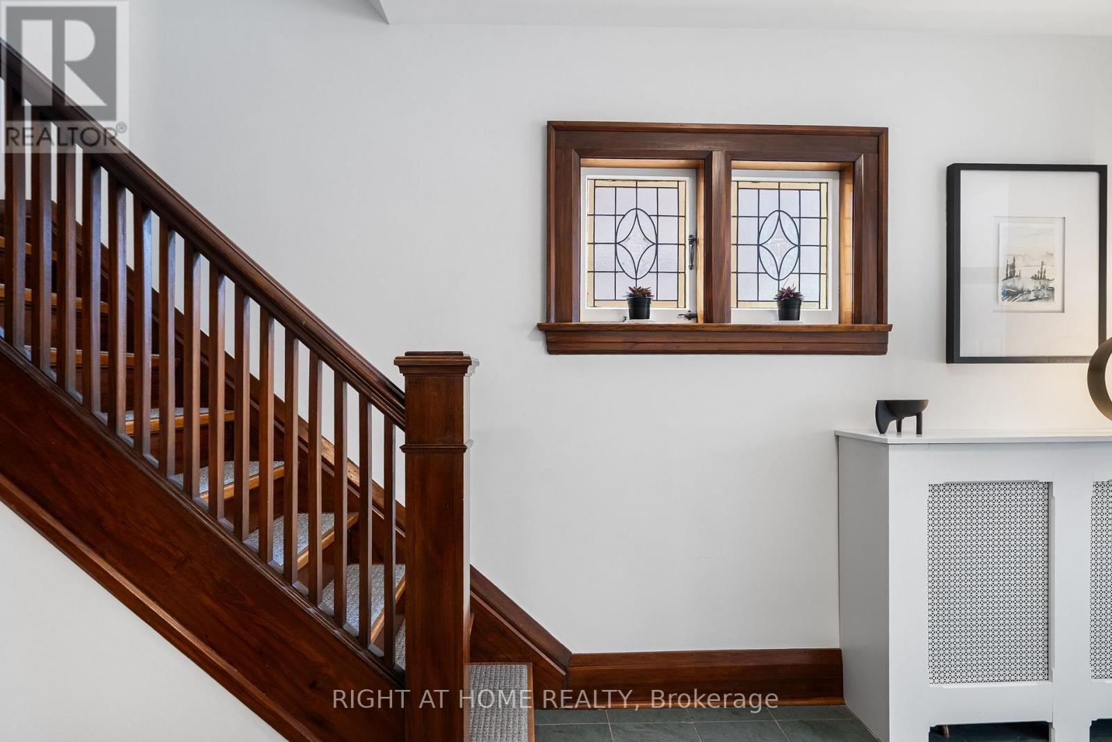 113 Eastbourne Avenue, Toronto (yonge-eglinton), Ontario