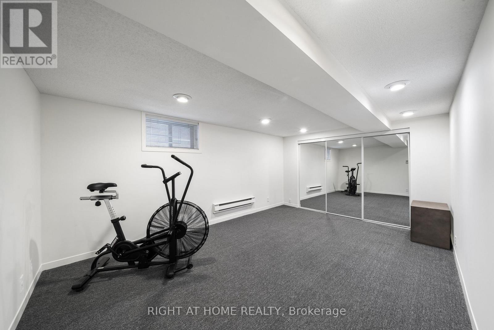 113 Eastbourne Avenue, Toronto (yonge-eglinton), Ontario