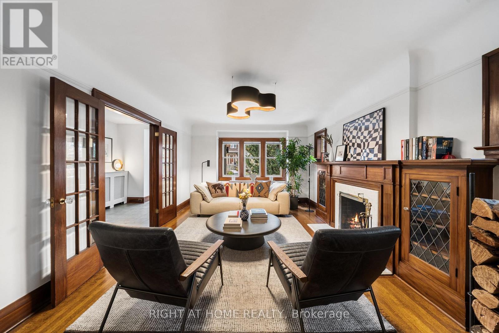 113 Eastbourne Avenue, Toronto (yonge-eglinton), Ontario