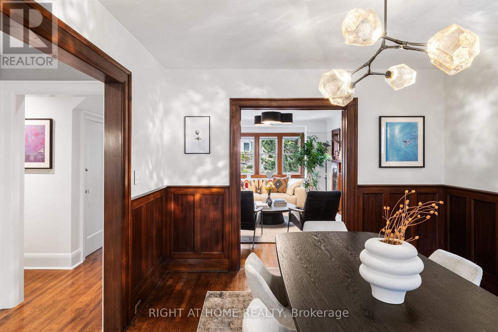 113 Eastbourne Avenue, Toronto (yonge-eglinton), Ontario