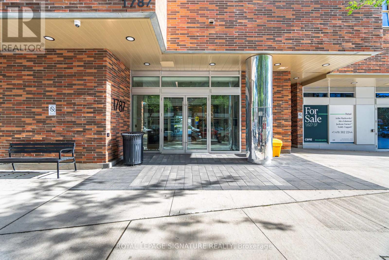 208 - 1787 St Clair Avenue W, Toronto (weston-pellam Park), Ontario