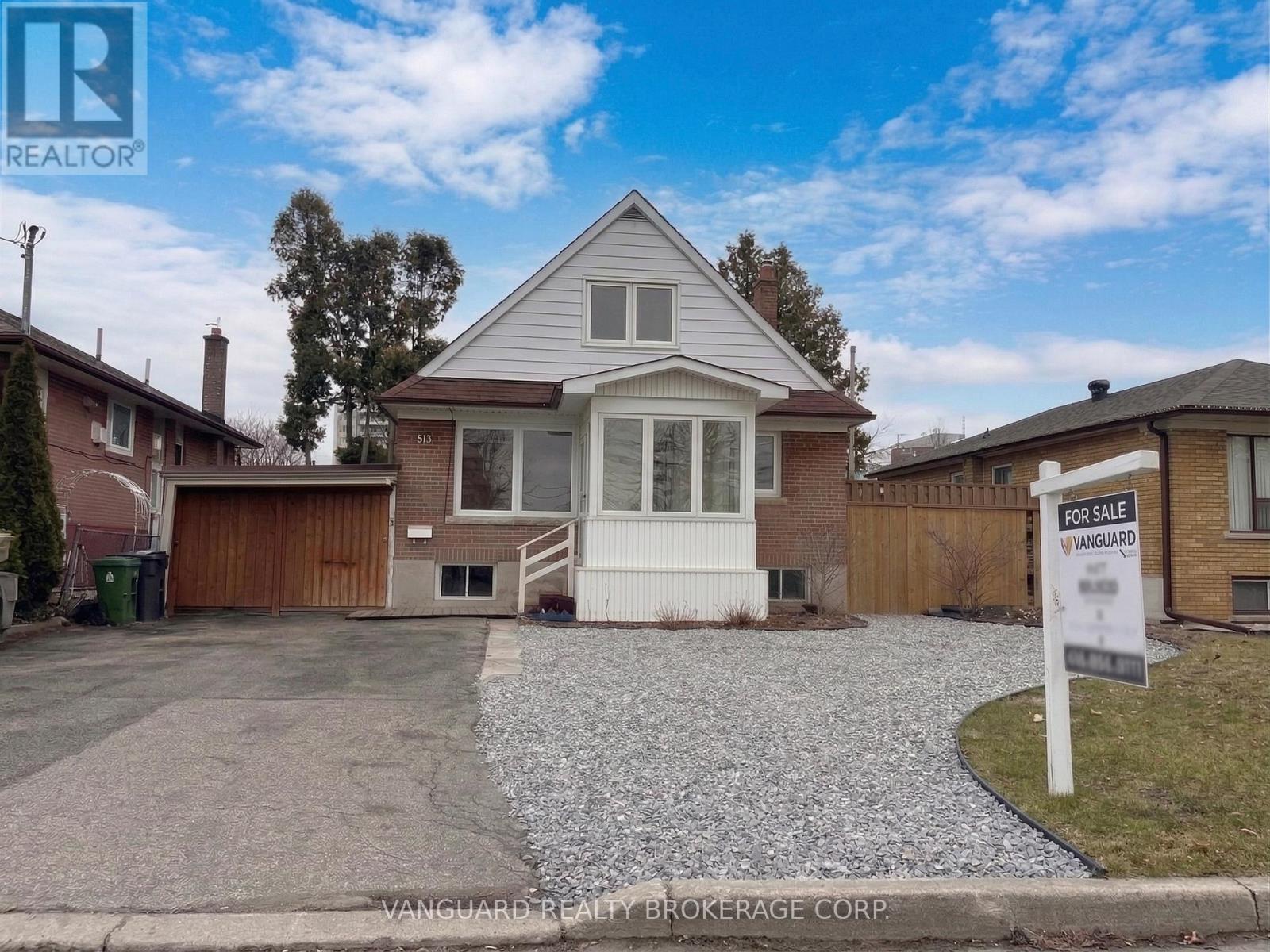 69 Joyce Parkway, Toronto (yorkdale-glen Park), Ontario