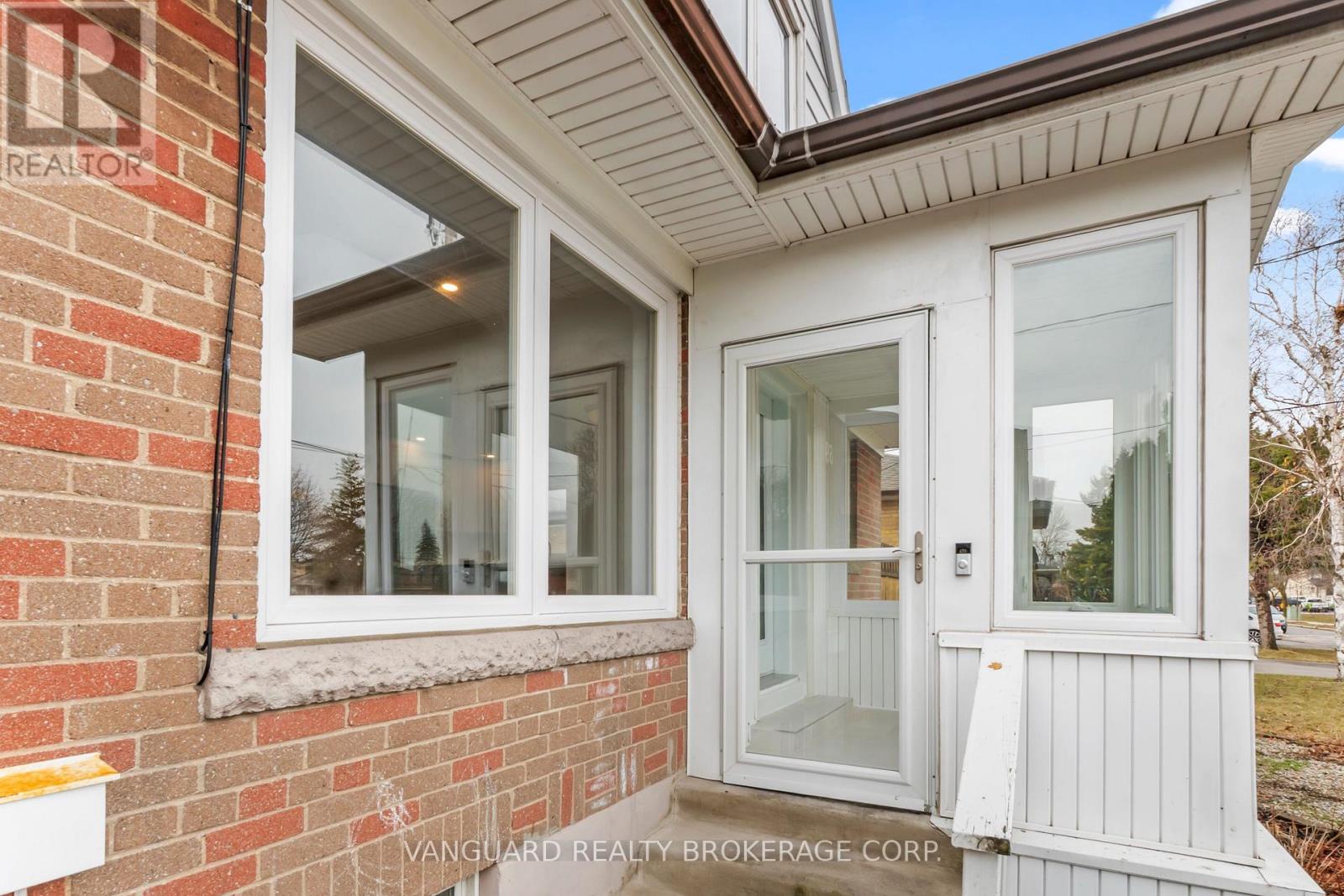 69 Joyce Parkway, Toronto (yorkdale-glen Park), Ontario