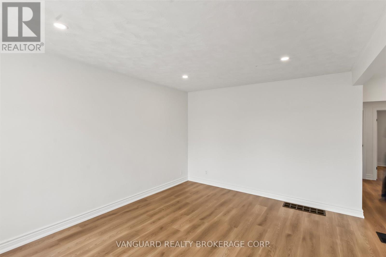 69 Joyce Parkway, Toronto (yorkdale-glen Park), Ontario