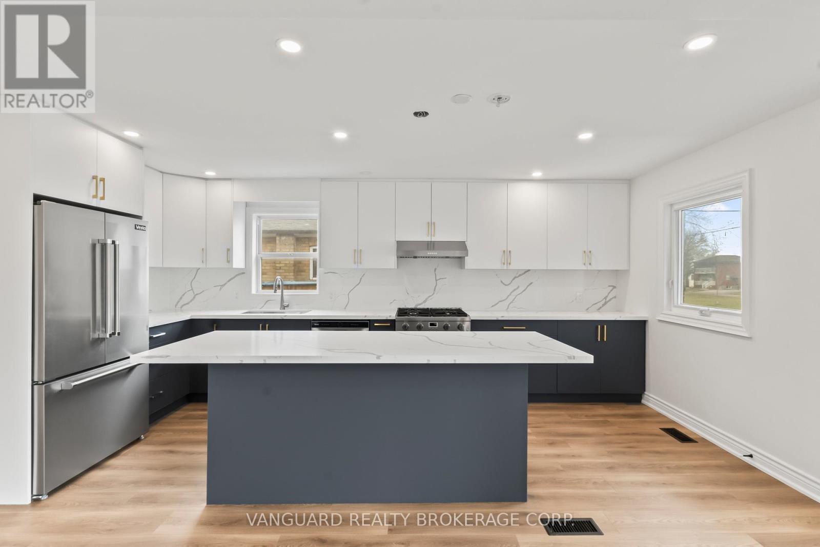 69 Joyce Parkway, Toronto (yorkdale-glen Park), Ontario