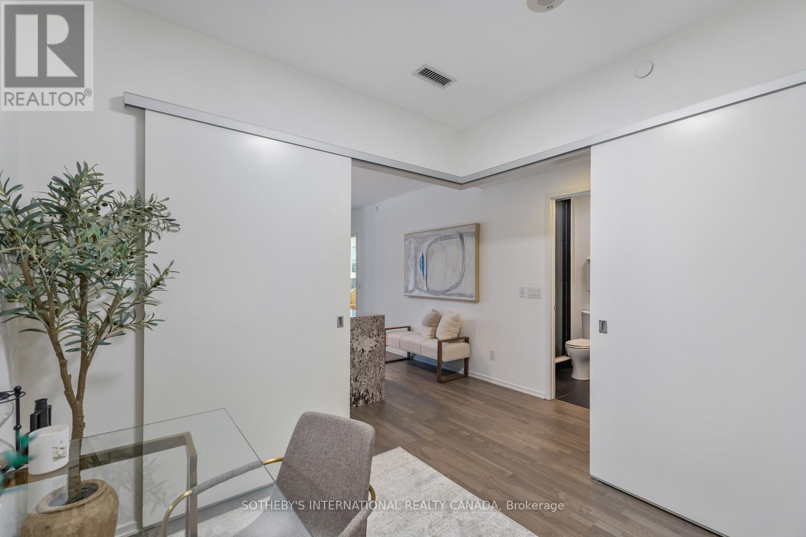 303 - 1 Bloor Street E, Toronto (church-yonge Corridor), Ontario