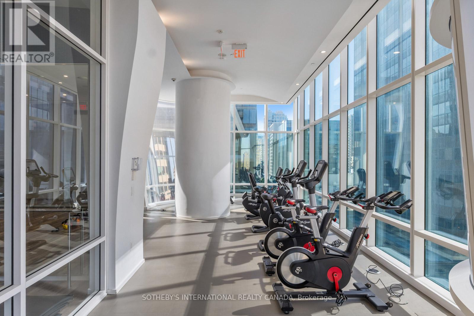 303 - 1 Bloor Street E, Toronto (church-yonge Corridor), Ontario