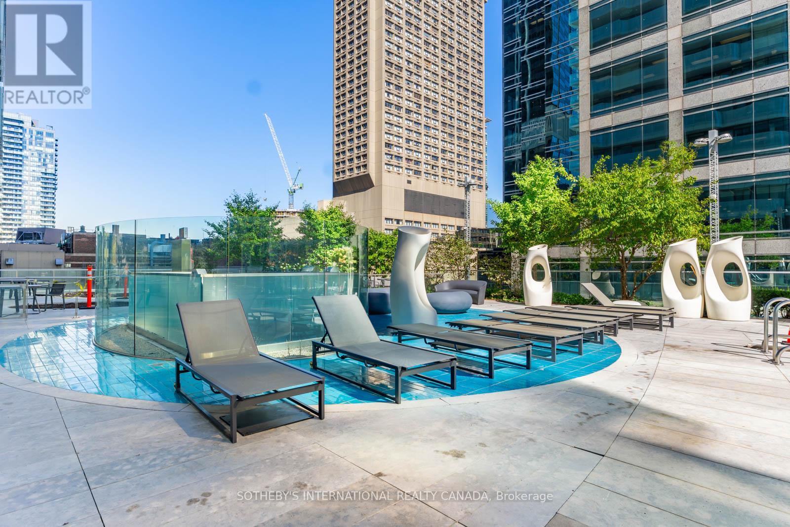 303 - 1 Bloor Street E, Toronto (church-yonge Corridor), Ontario