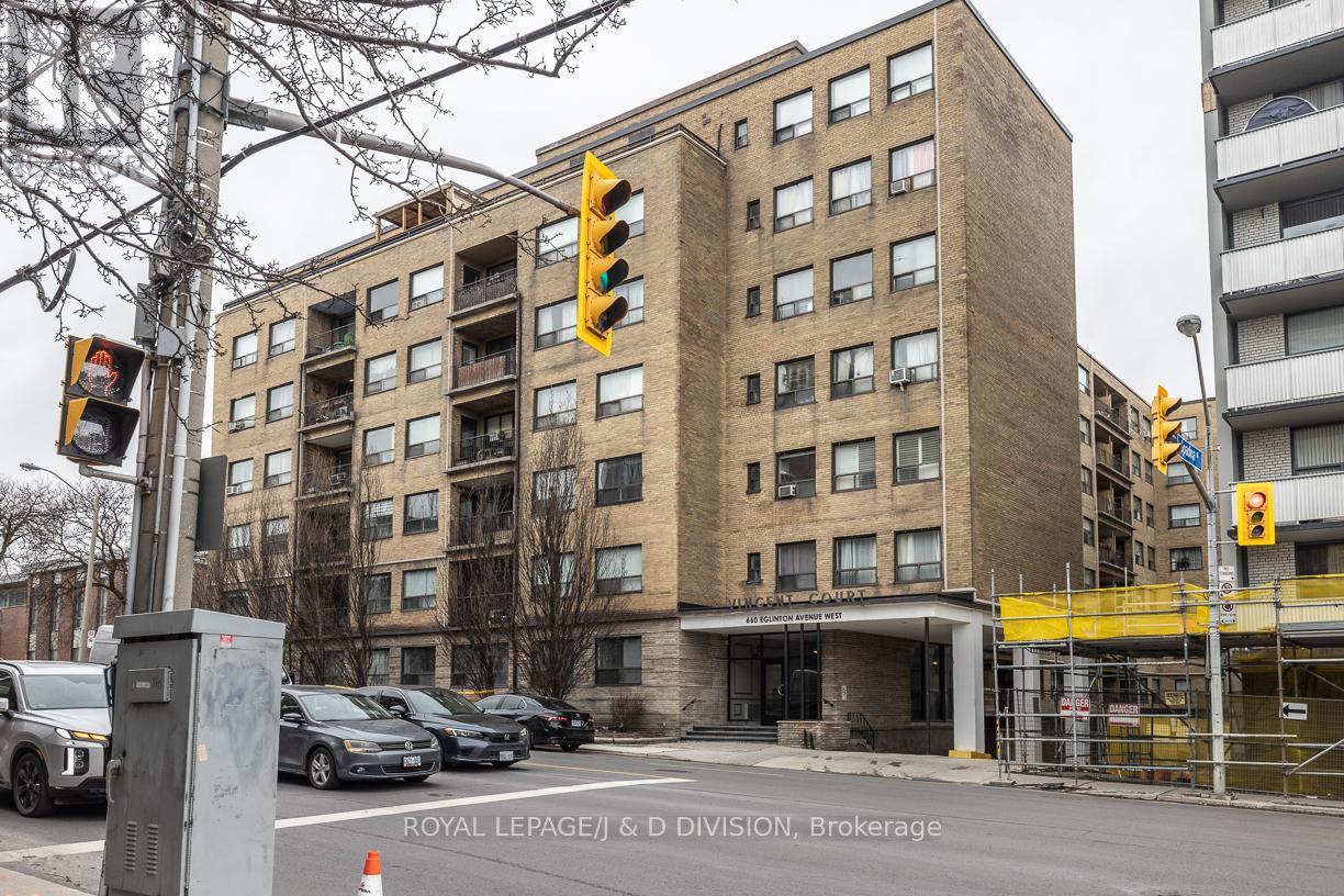 716 - 660 Eglinton Avenue W, Toronto (forest Hill North), Ontario
