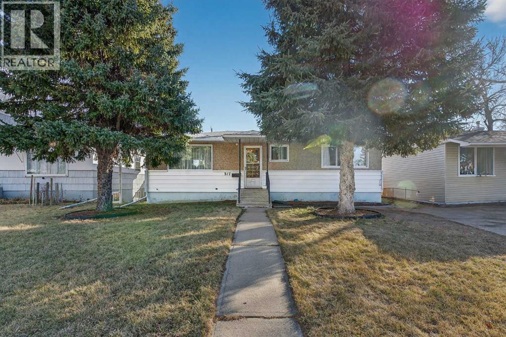317 26 Street S, Lethbridge, Alberta