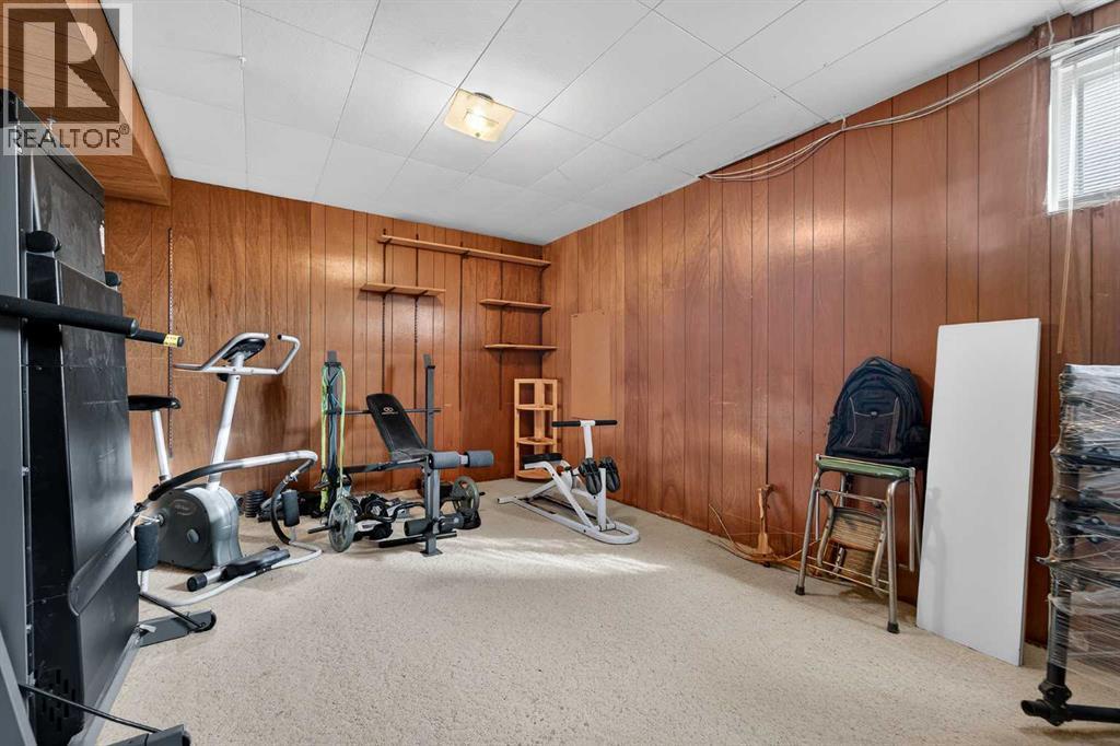 317 26 Street S, Lethbridge, Alberta