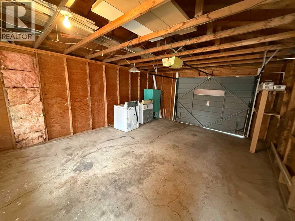 317 26 Street S, Lethbridge, Alberta