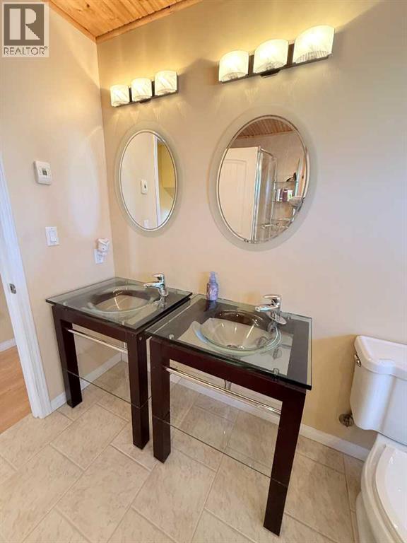 5014 51 Street, Islay, Alberta