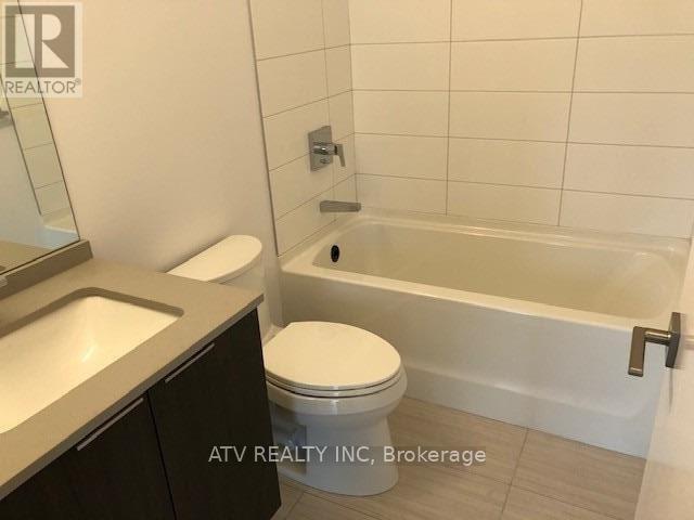 Th17 - 10 Brin Drive, Toronto (edenbridge-humber Valley), Ontario