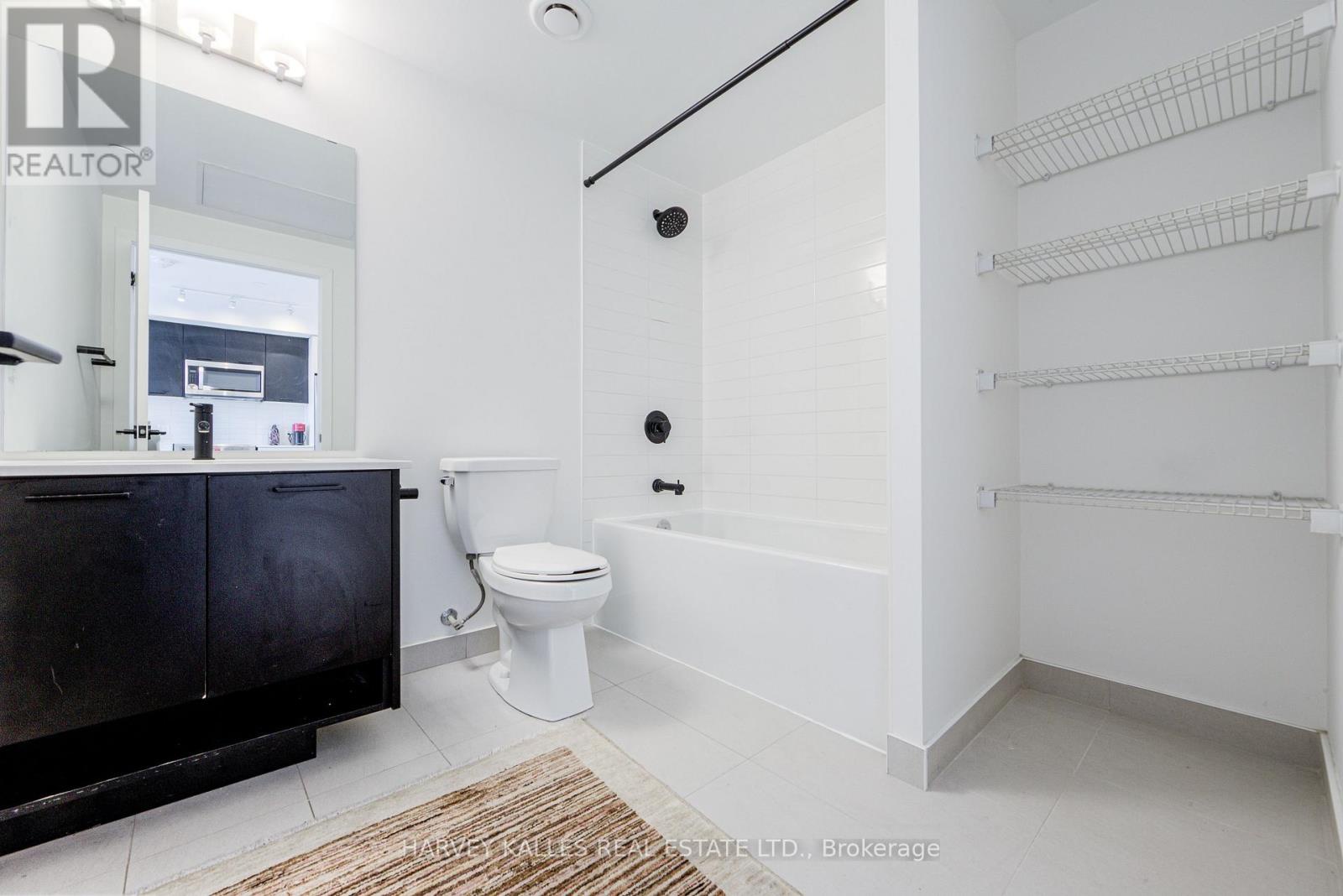 1001 - 2300 St Clair Avenue W, Toronto (junction Area), Ontario