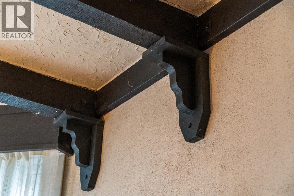 1107 Robertson Avenue, Nelson, British Columbia