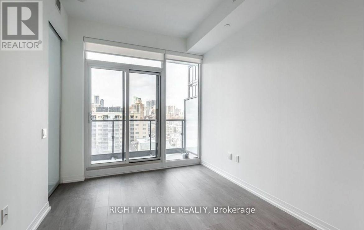 938 - 251 Jarvis Street, Toronto (moss Park), Ontario