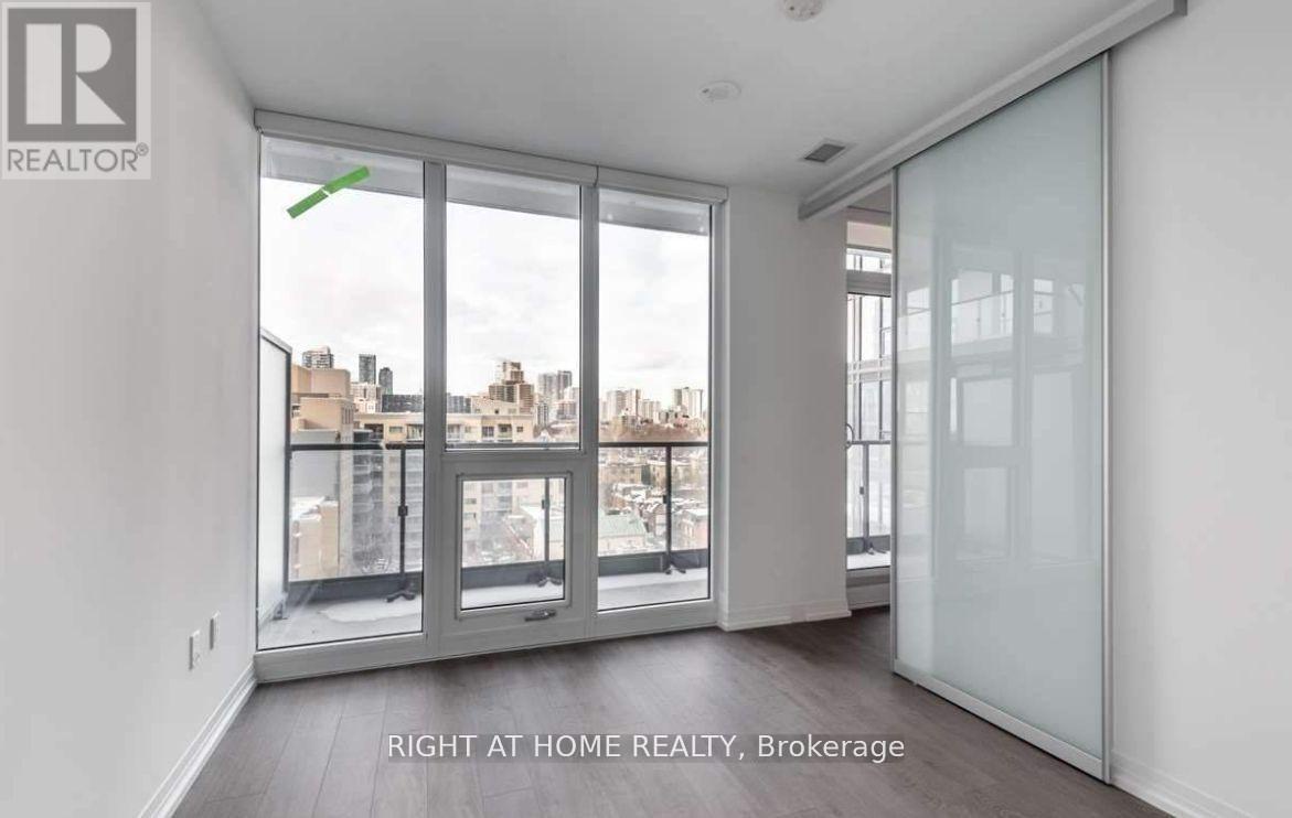 938 - 251 Jarvis Street, Toronto (moss Park), Ontario