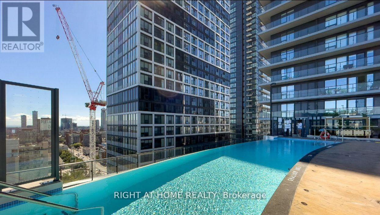 938 - 251 Jarvis Street, Toronto (moss Park), Ontario