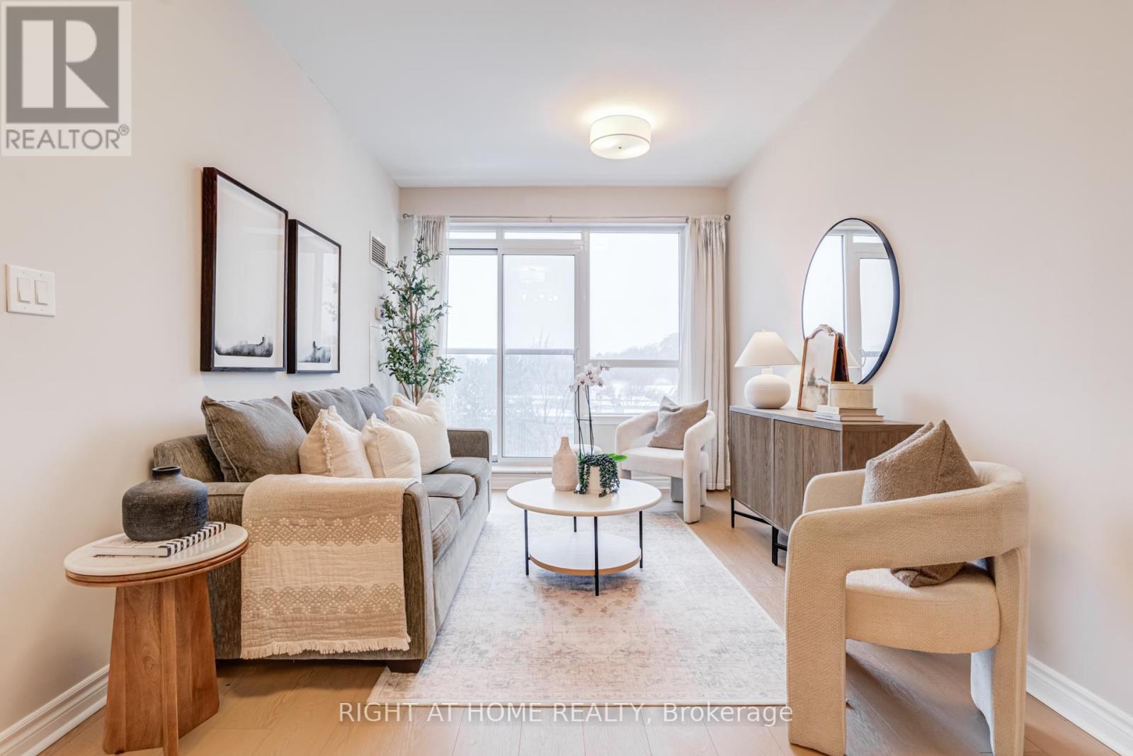 307 - 3865 Lake Shore Boulevard W, Toronto (long Branch), Ontario