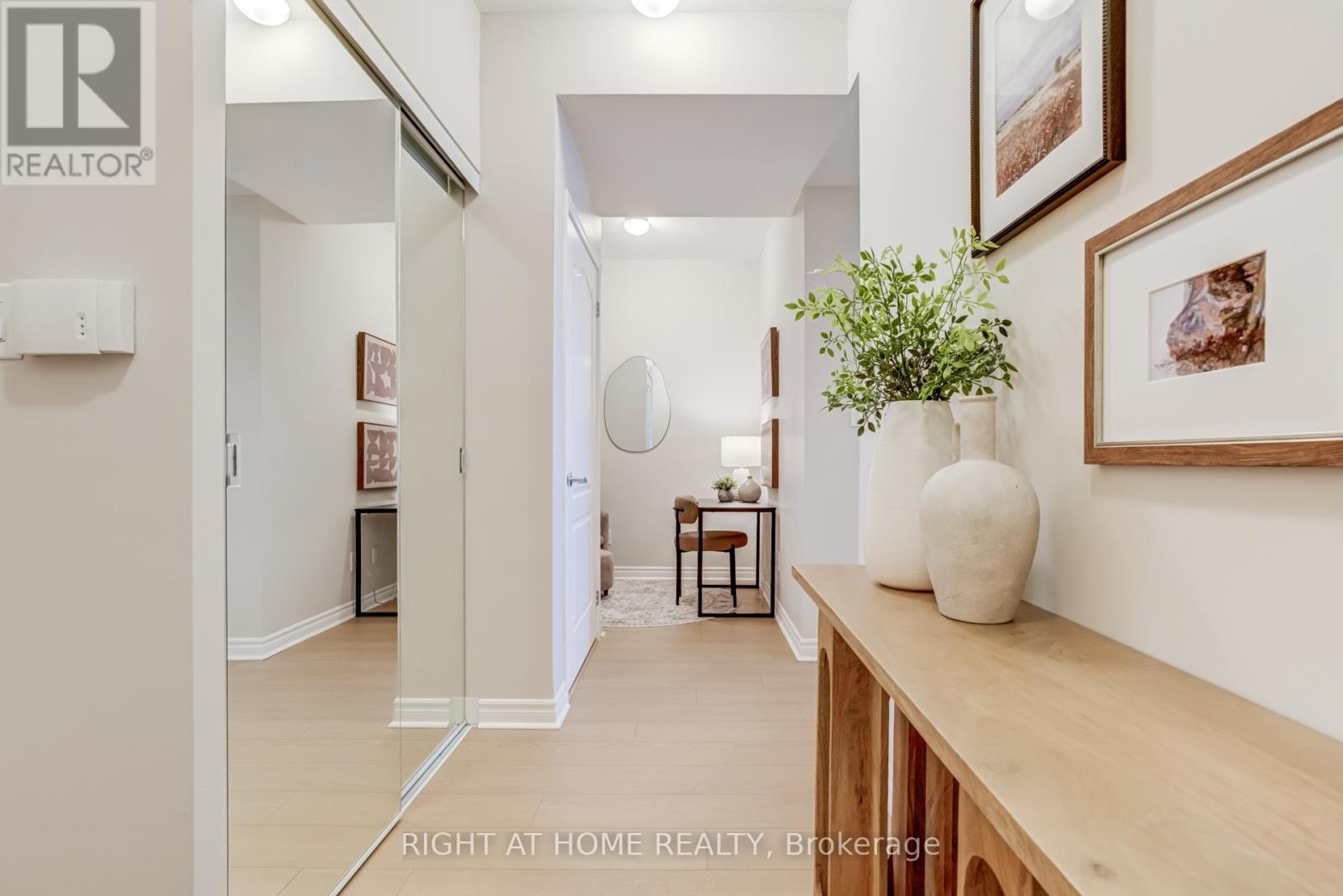 307 - 3865 Lake Shore Boulevard W, Toronto (long Branch), Ontario