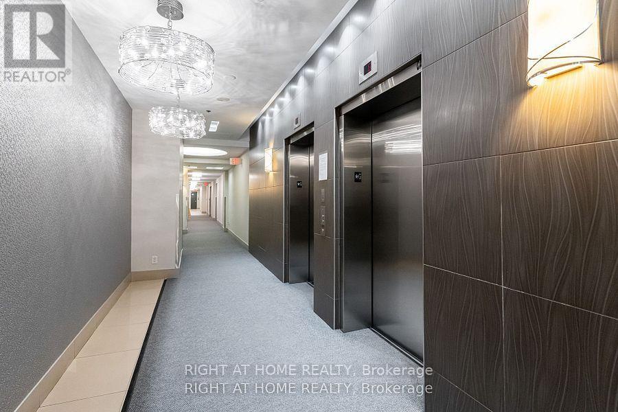 307 - 3865 Lake Shore Boulevard W, Toronto (long Branch), Ontario