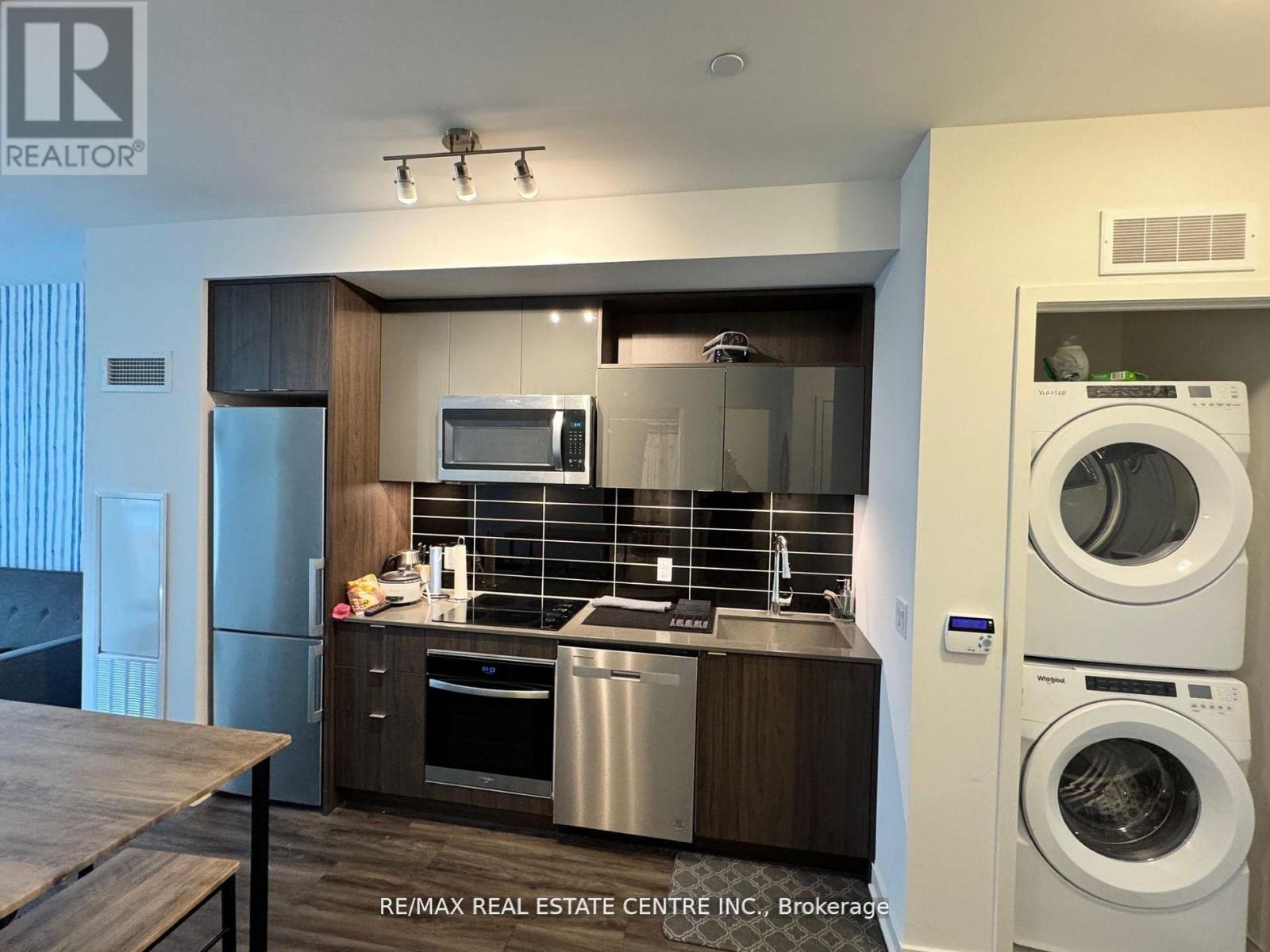 1925a - 70 Princess Street, Toronto (waterfront Communities), Ontario