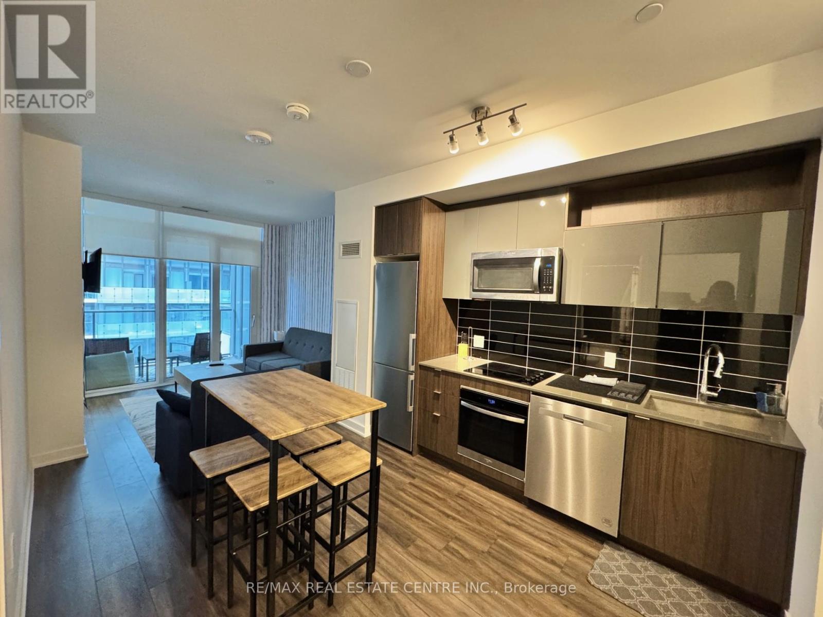 1925a - 70 Princess Street, Toronto (waterfront Communities), Ontario