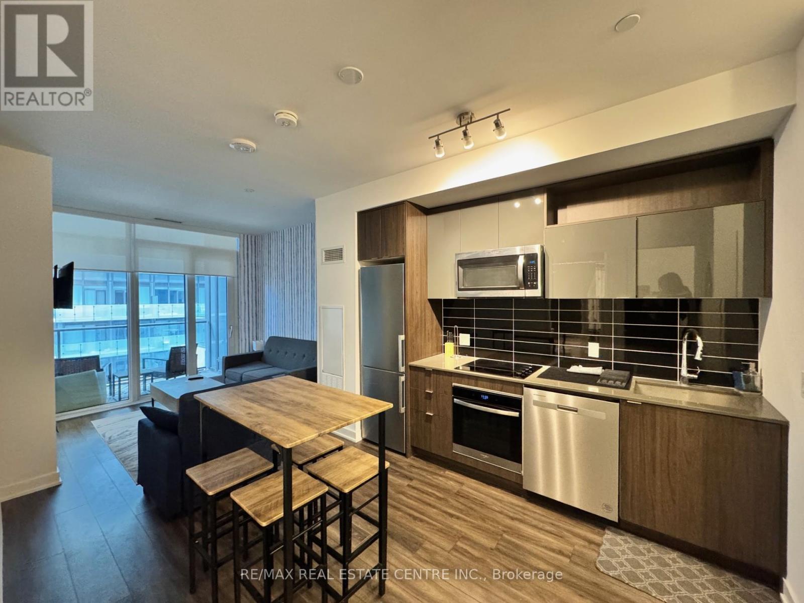 1925a - 70 Princess Street, Toronto (waterfront Communities), Ontario