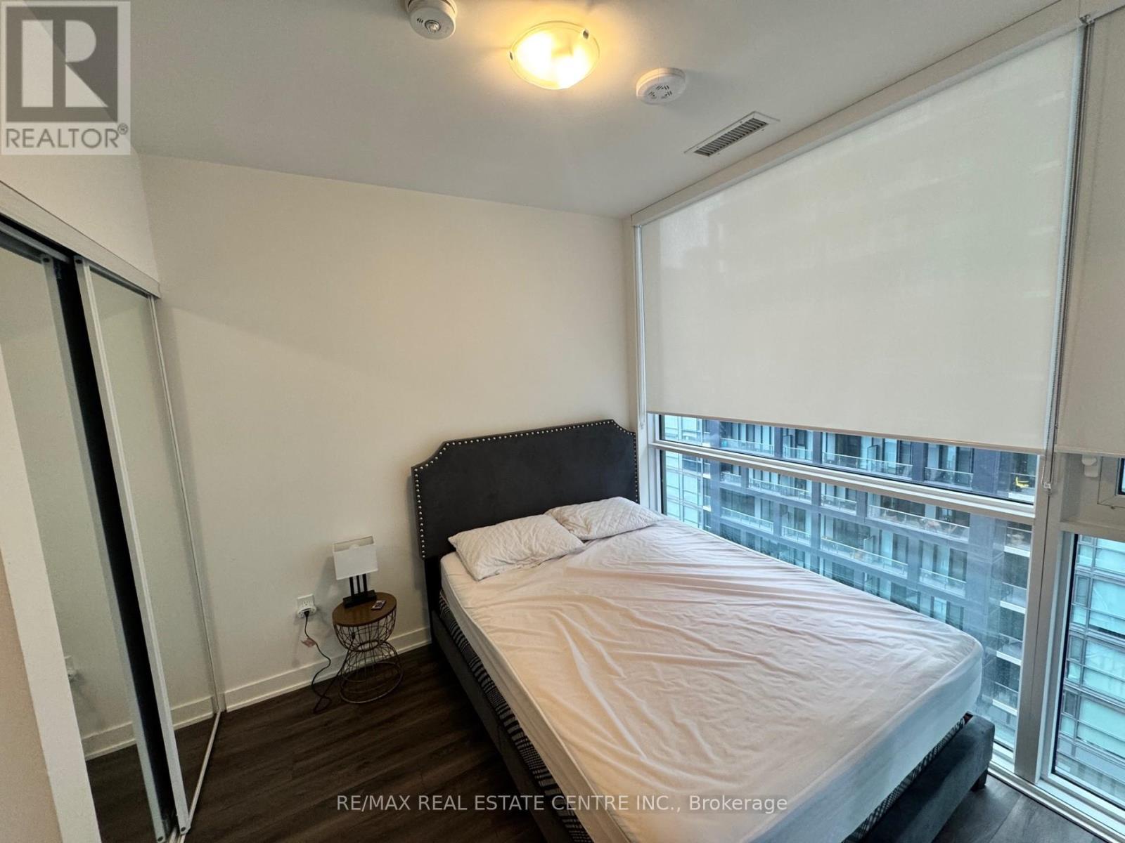 1925a - 70 Princess Street, Toronto (waterfront Communities), Ontario