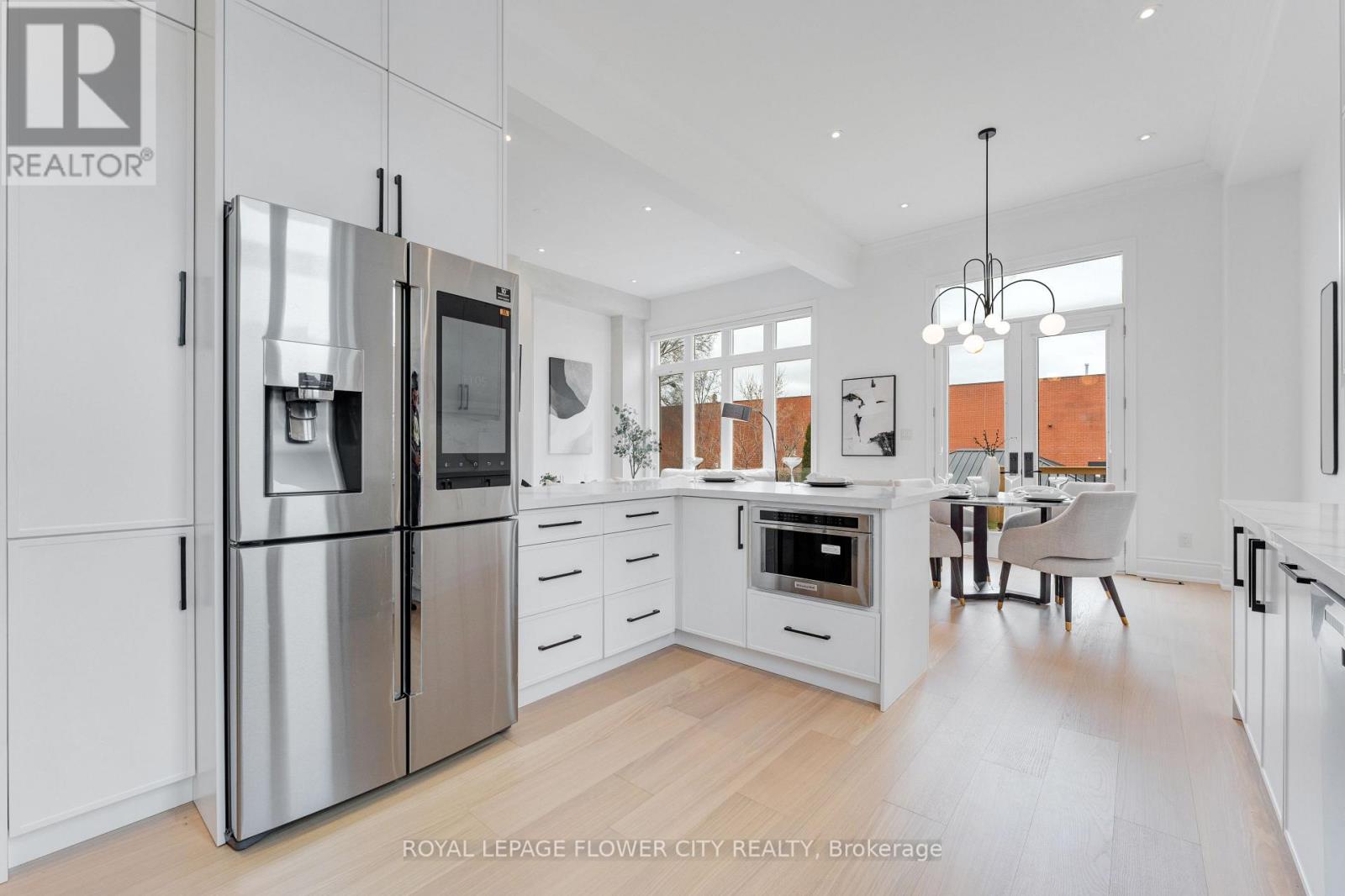 19 Connorvale Avenue, Toronto (alderwood), Ontario