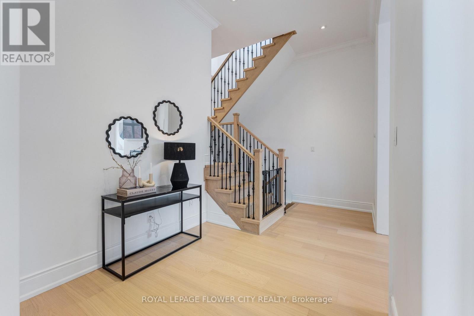 19 Connorvale Avenue, Toronto (alderwood), Ontario