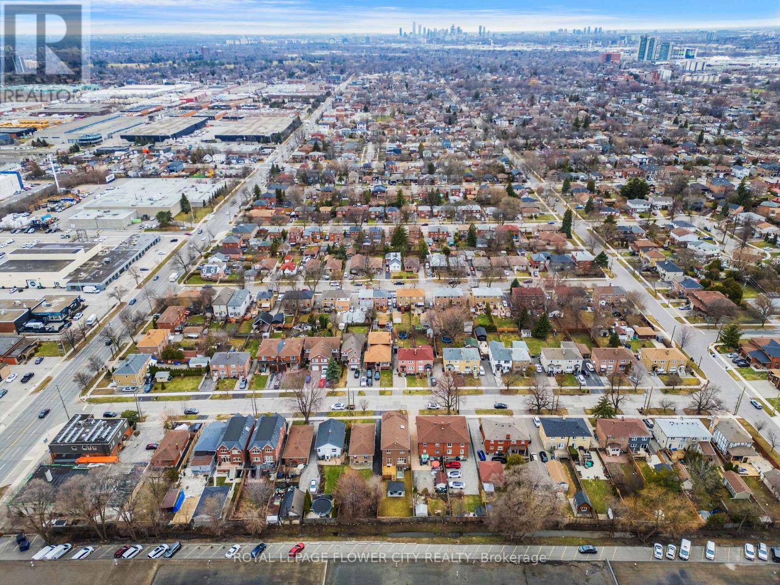 19 Connorvale Avenue, Toronto (alderwood), Ontario