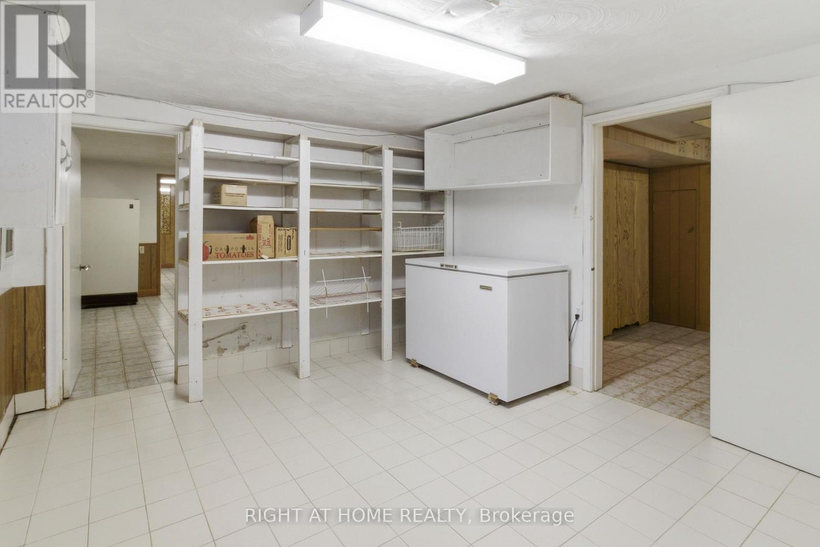 53 Tavistock Road, Toronto (downsview-roding-cfb), Ontario