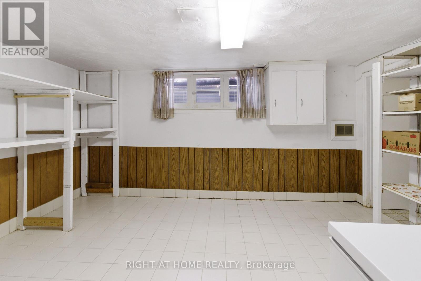 53 Tavistock Road, Toronto (downsview-roding-cfb), Ontario