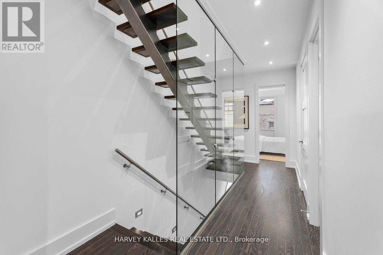 5a Sylvan Avenue, Toronto (dufferin Grove), Ontario