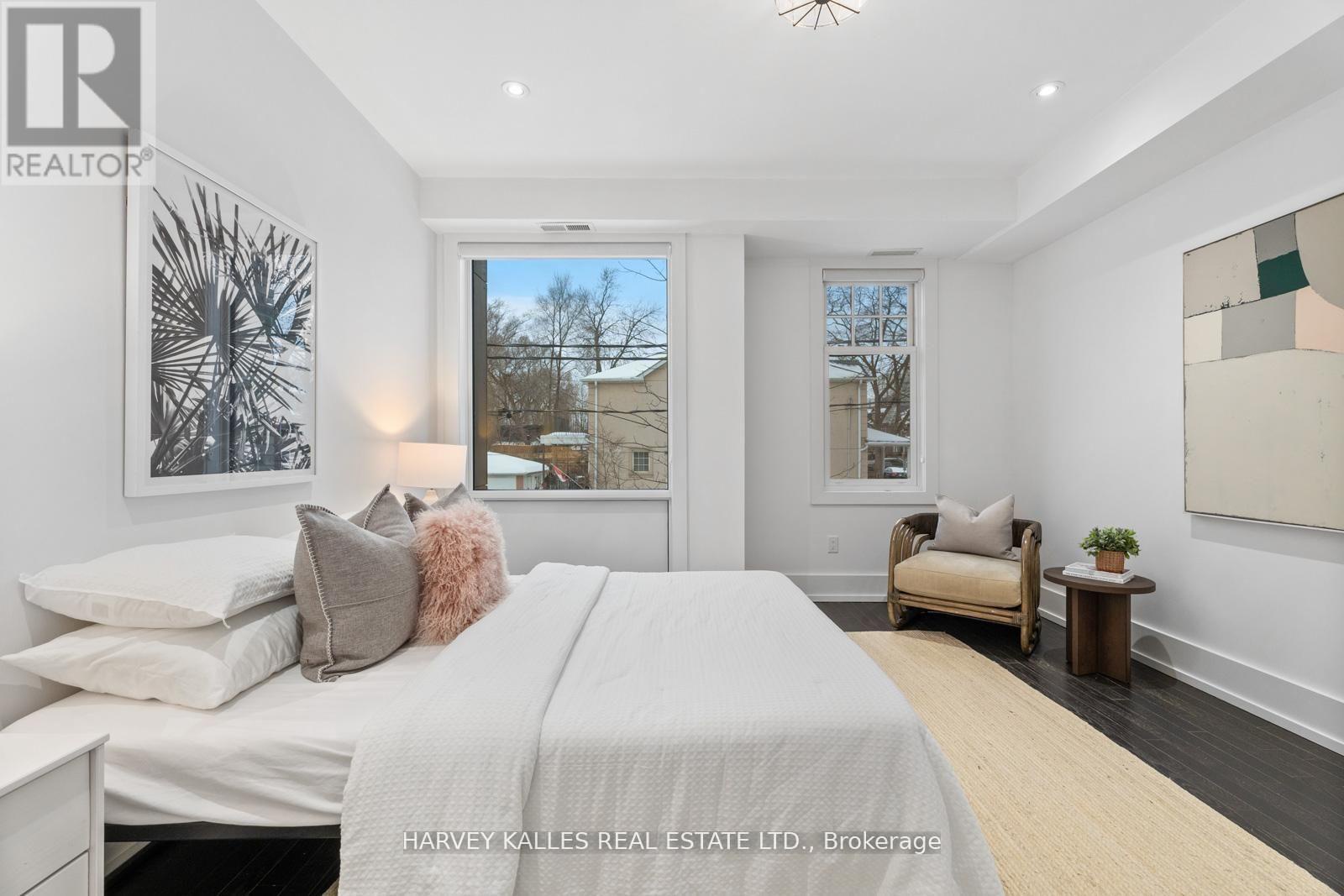 5a Sylvan Avenue, Toronto (dufferin Grove), Ontario