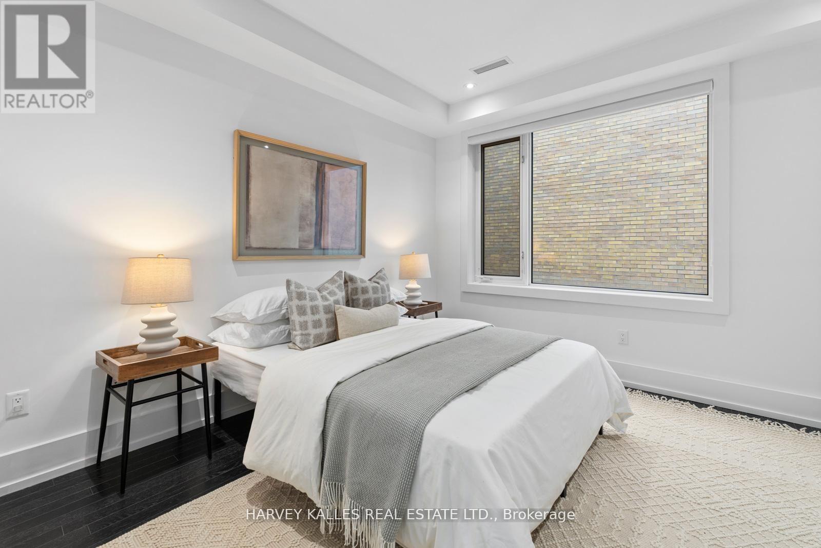 5a Sylvan Avenue, Toronto (dufferin Grove), Ontario