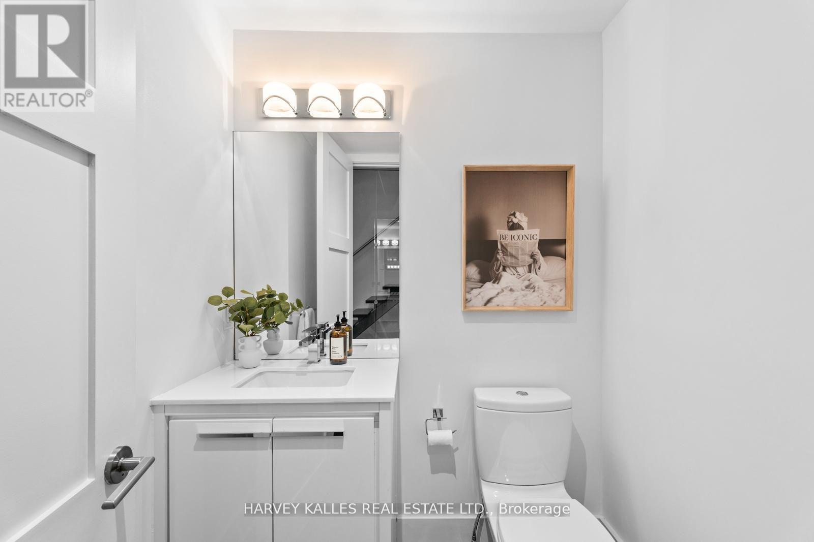 5a Sylvan Avenue, Toronto (dufferin Grove), Ontario