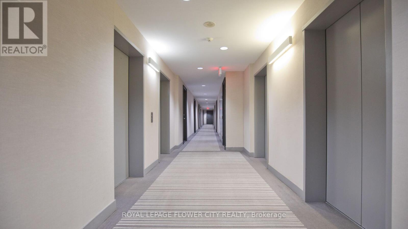 415 - 105 The Queensway Avenue, Toronto (high Park-swansea), Ontario