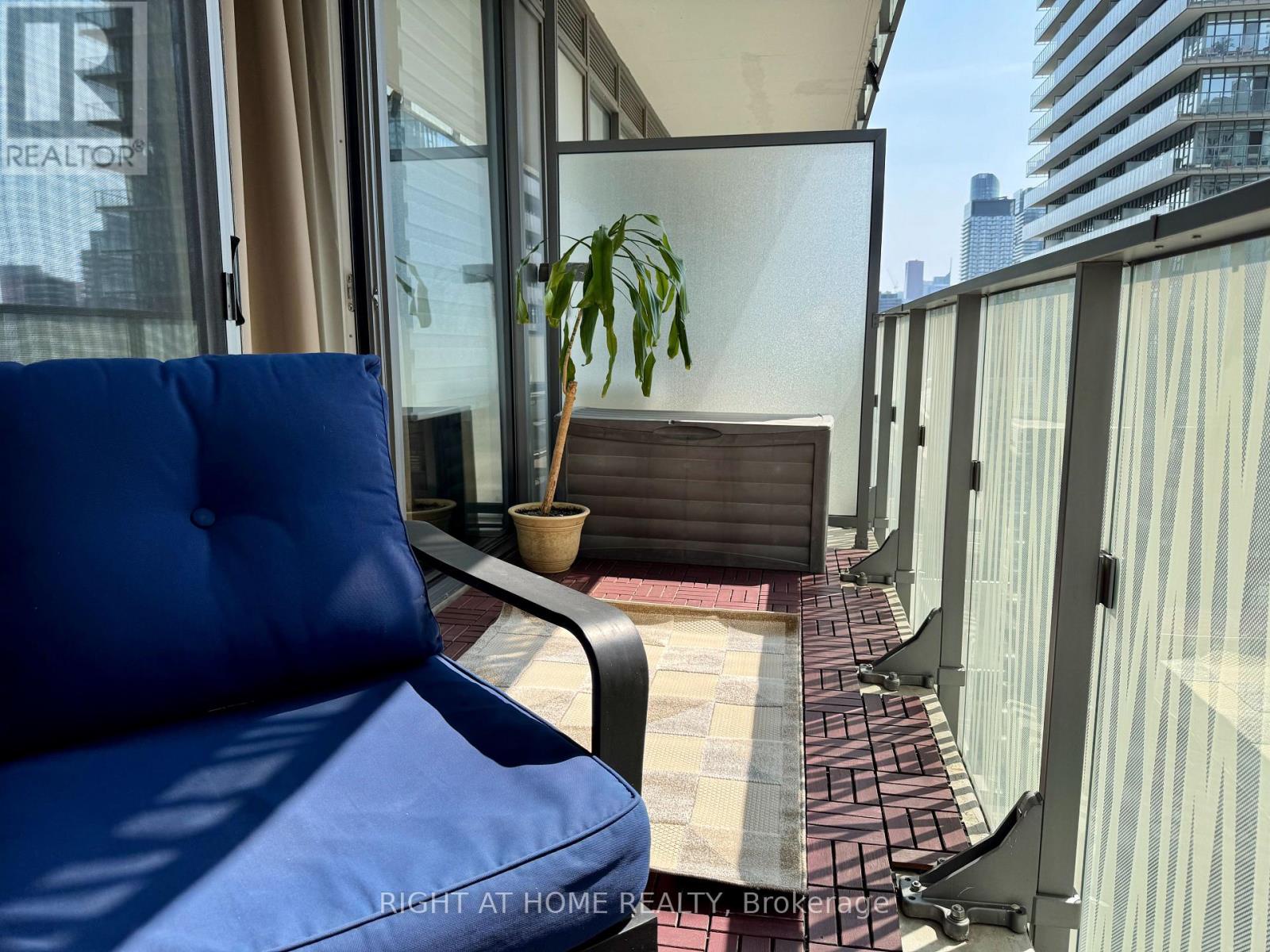 2206 - 42 Charles Street E, Toronto (church-yonge Corridor), Ontario