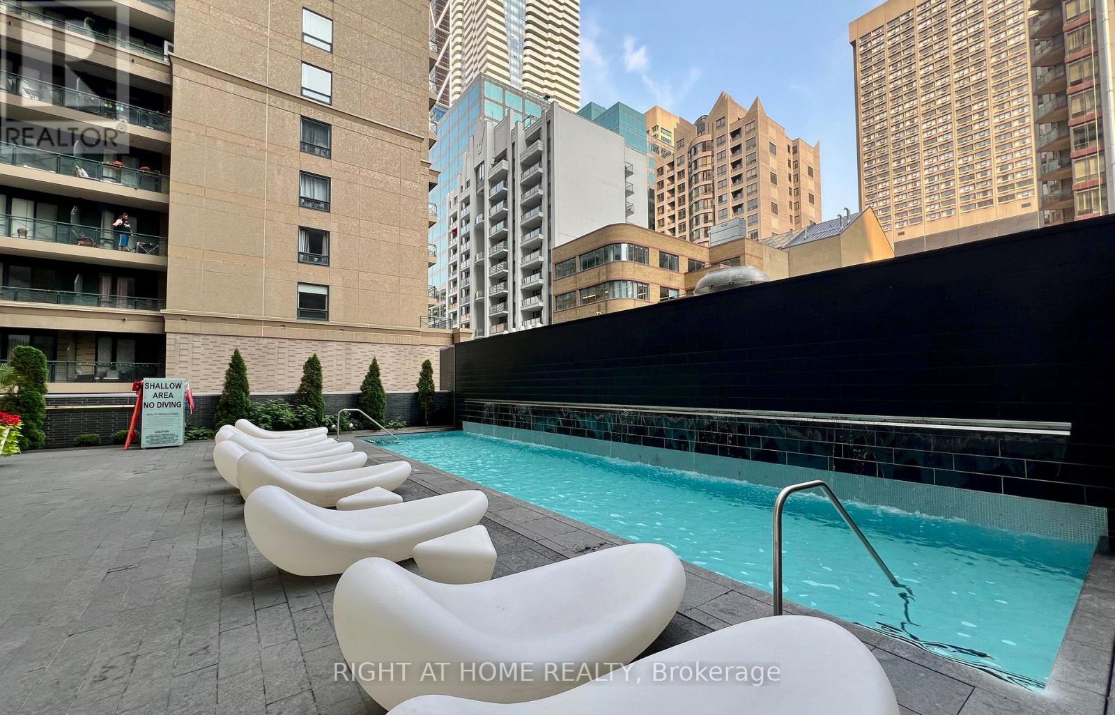 2206 - 42 Charles Street E, Toronto (church-yonge Corridor), Ontario