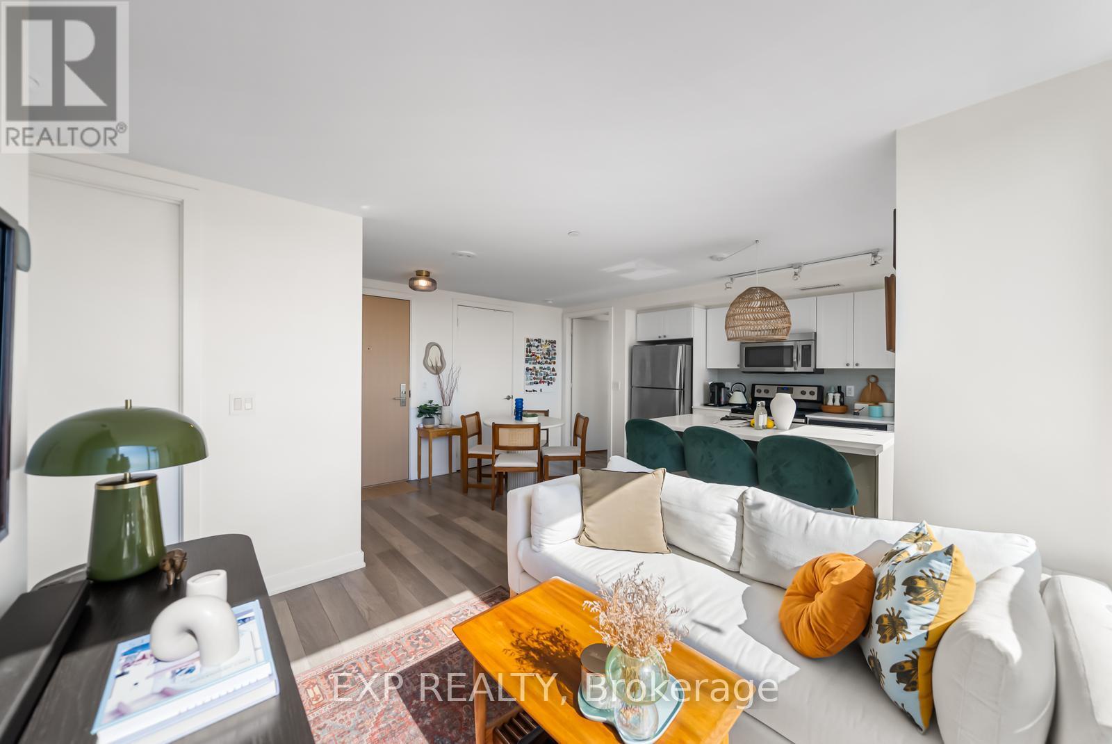 705 - 16 Mcadam Avenue, Toronto (yorkdale-glen Park), Ontario