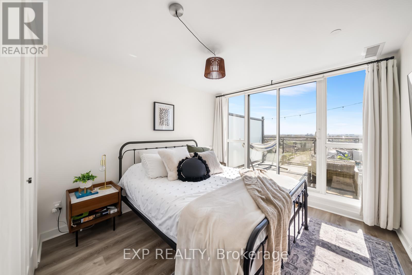 705 - 16 Mcadam Avenue, Toronto (yorkdale-glen Park), Ontario