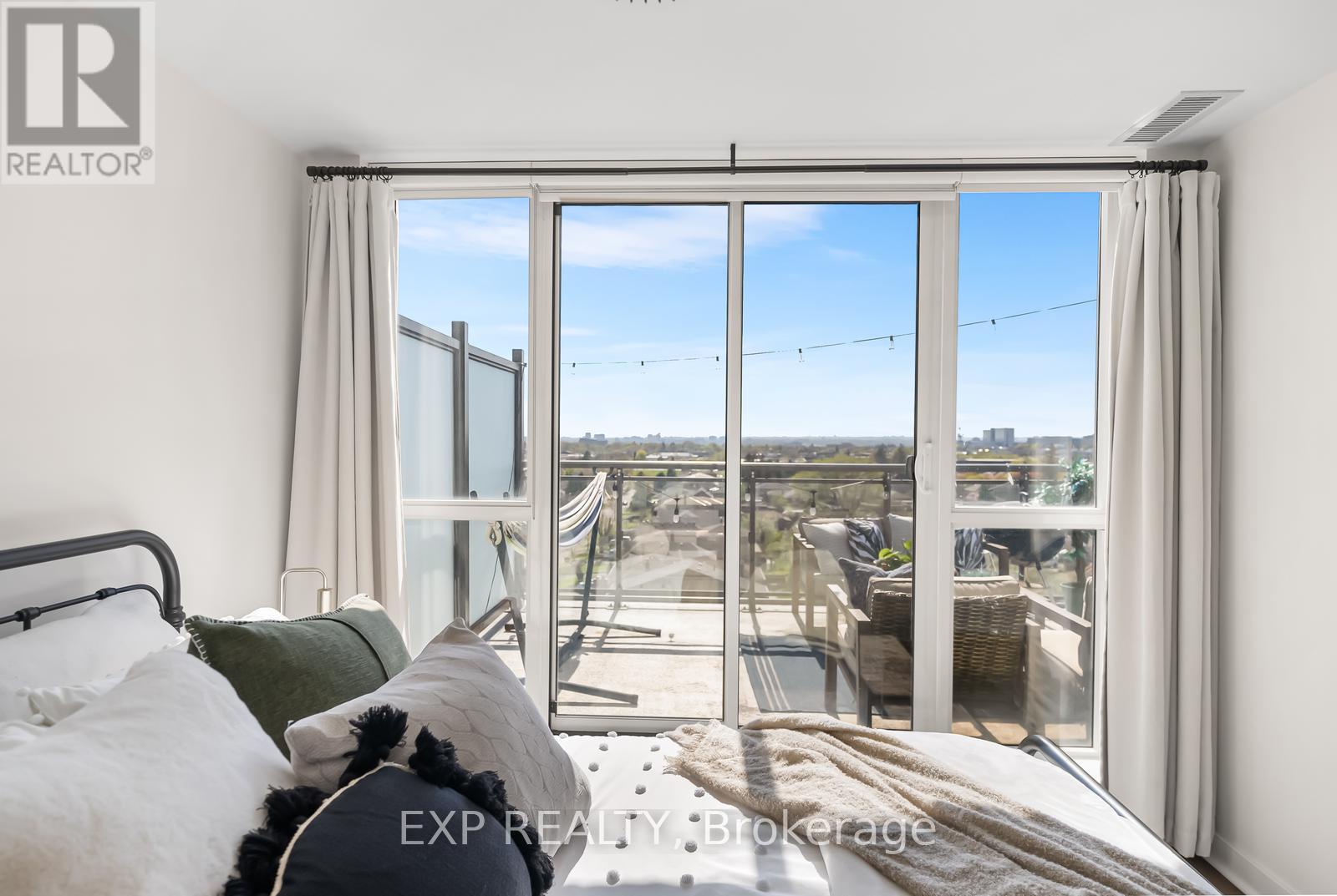 705 - 16 Mcadam Avenue, Toronto (yorkdale-glen Park), Ontario